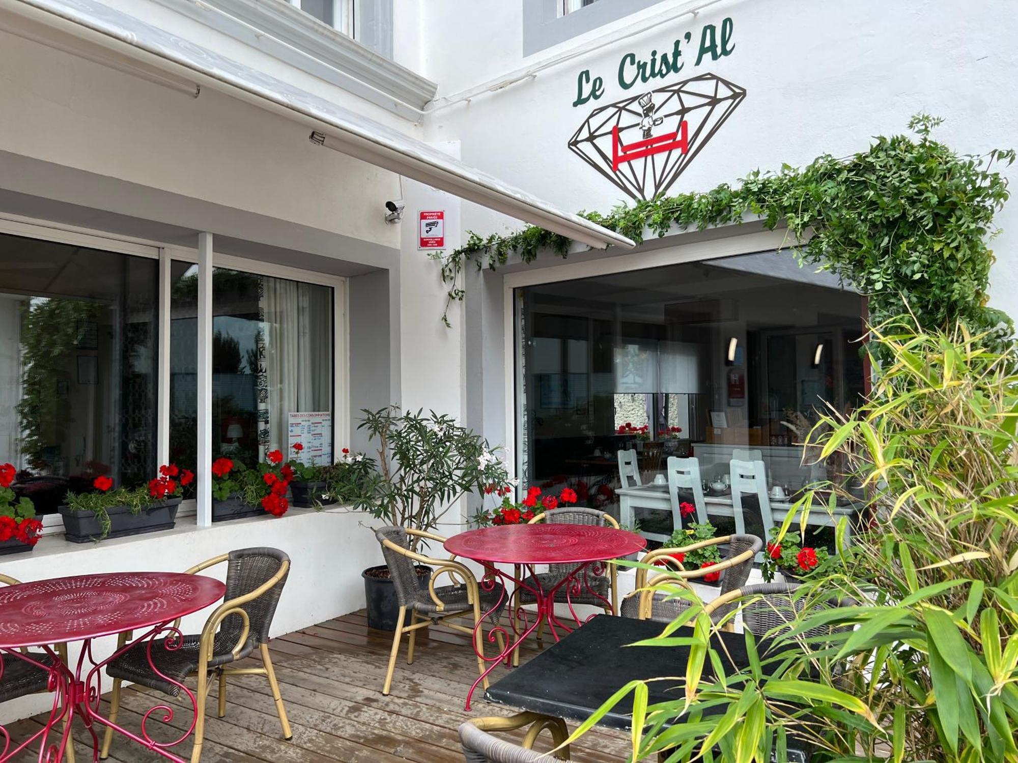 Le Crist'Al, Hotel Familial, Climatise, En Front De Mer Saint-Georges-de-Didonne Zewnętrze zdjęcie