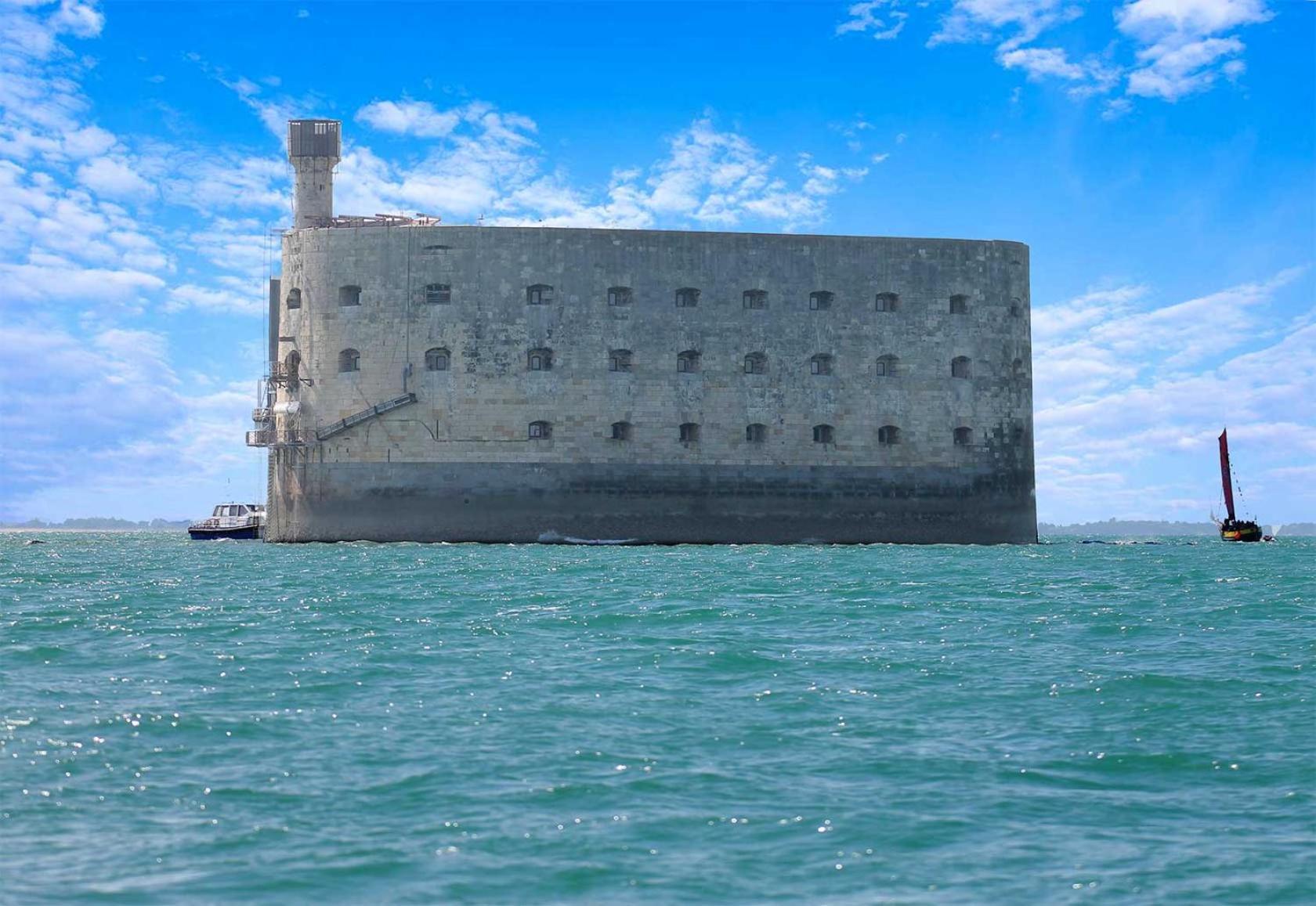 Le Crist'Al, Hotel Familial, Climatise, En Front De Mer Saint-Georges-de-Didonne Zewnętrze zdjęcie